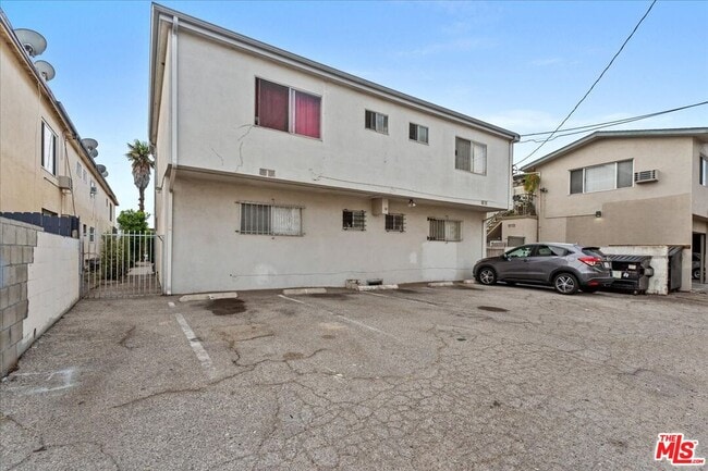 Building Photo - 12717 Pacific Ave