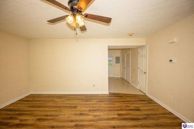 Building Photo - 2943 S Wilson Rd