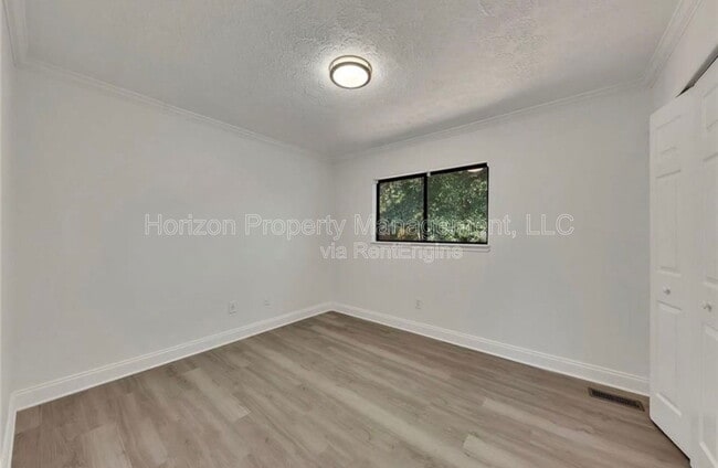 Building Photo - 43 Country Pl Ct