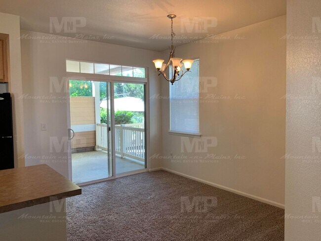 Building Photo - 1977 Grays Peak Dr