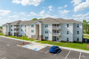 Building Photo - Sumner Pointe