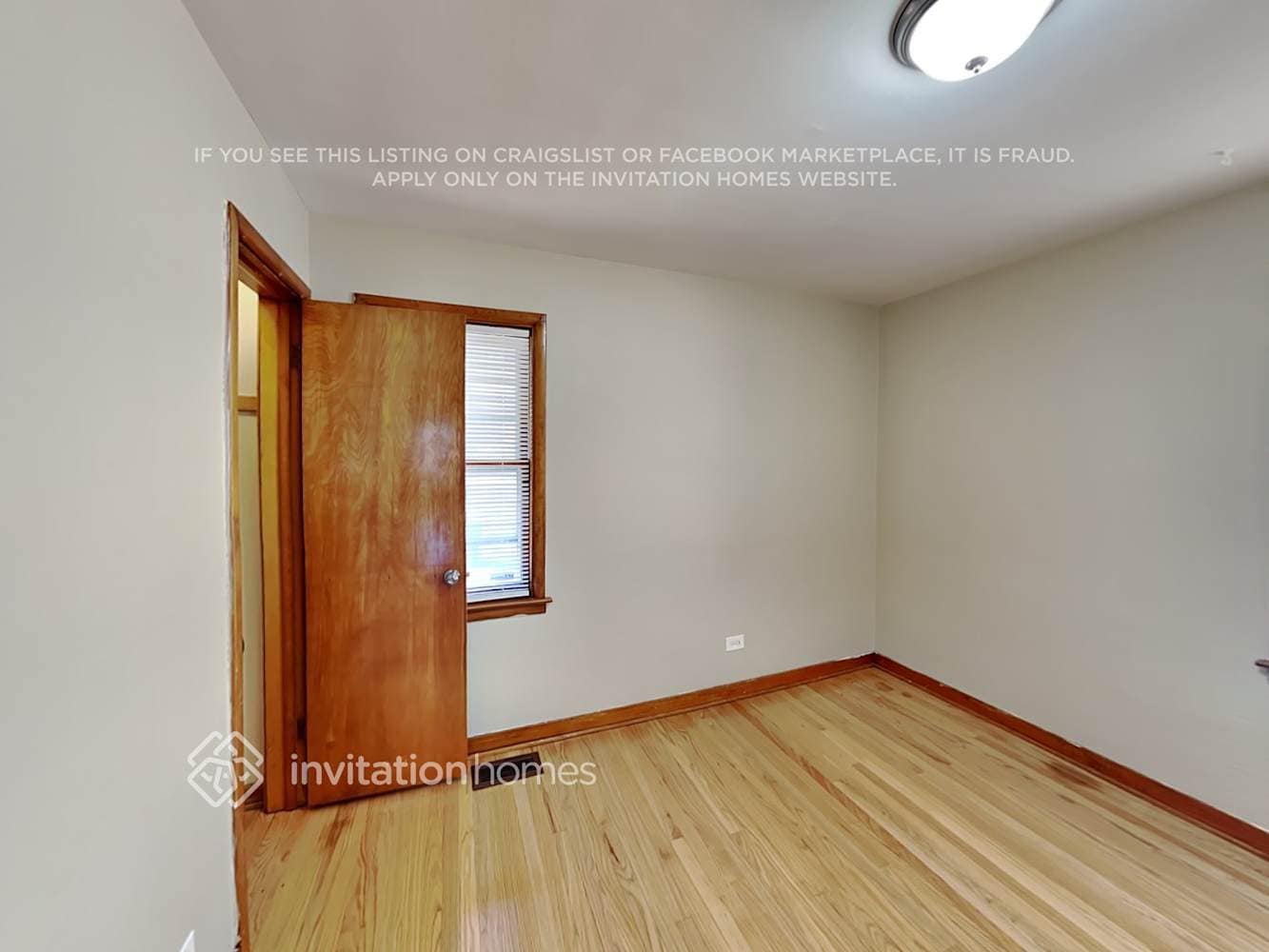 Building Photo - 8834 S Troy Ave