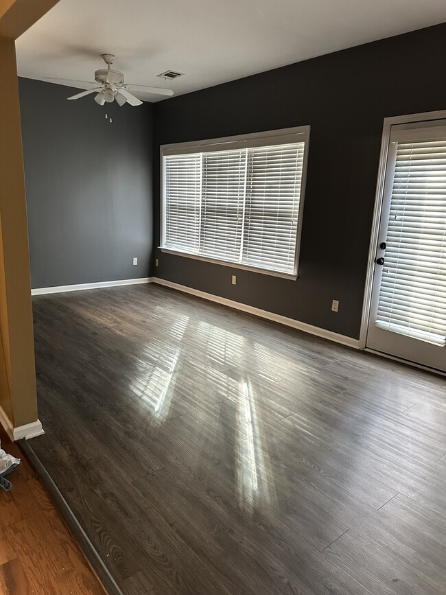 Building Photo - 1626 Northgate Mill Dr