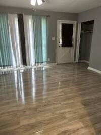 Building Photo - 4274 W Oak Dr