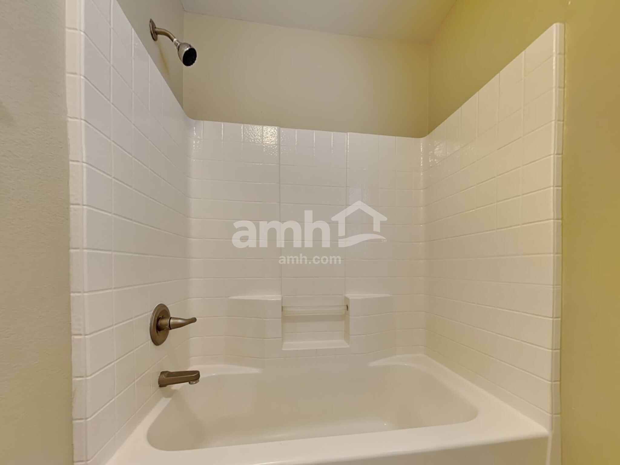 Building Photo - 8845 Red Fox Dr