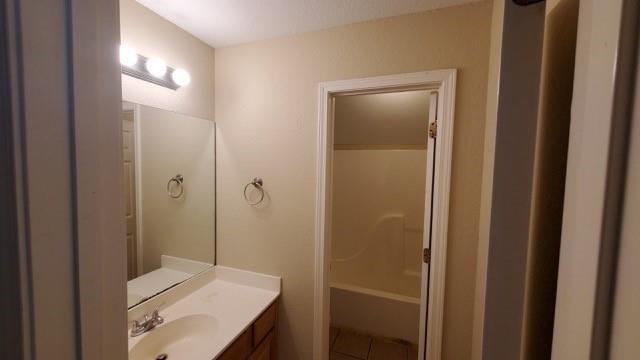 Building Photo - 2703 Bowman Dr