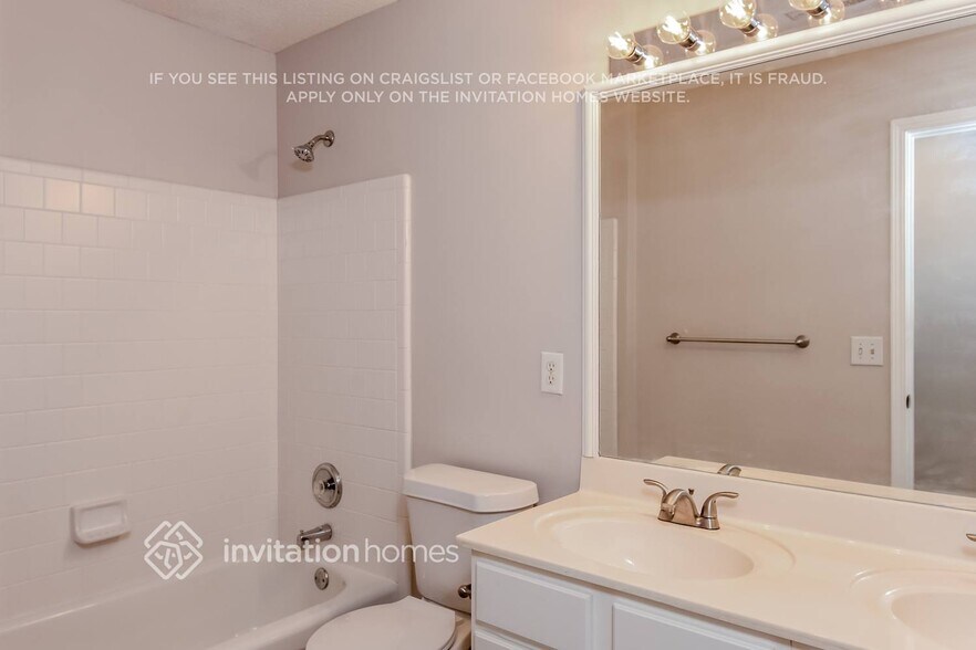 Building Photo - 2206 Sprucewood Dr NW