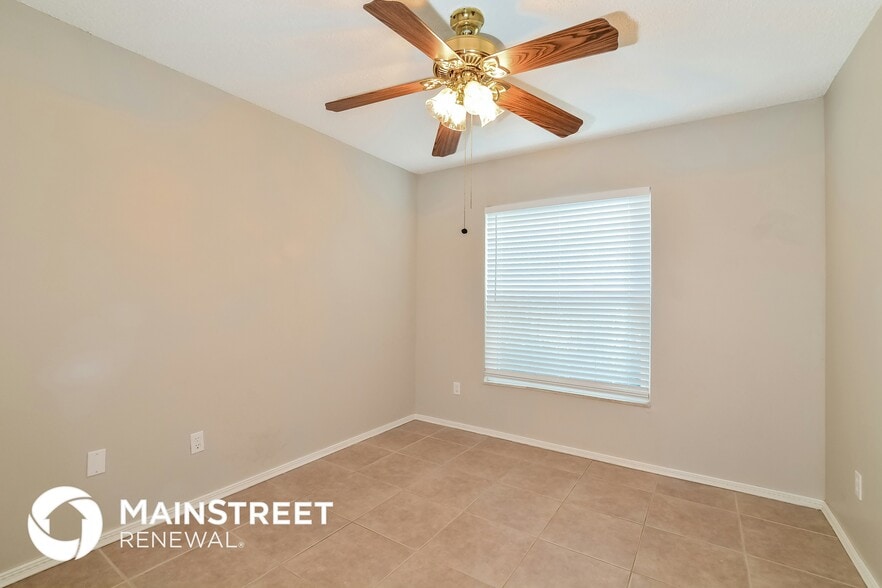 Building Photo - 326 Oceanside Ct
