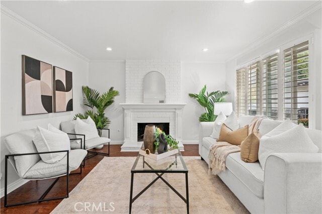 Building Photo - 1845 Anaheim Ave