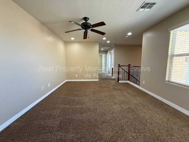Building Photo - 9020 W Nicolet Ave
