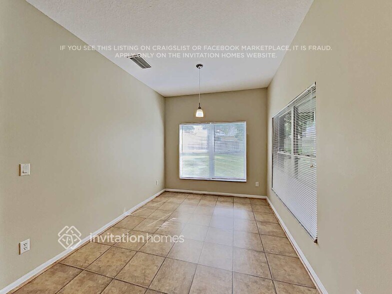 Building Photo - 1809 Precious Cir