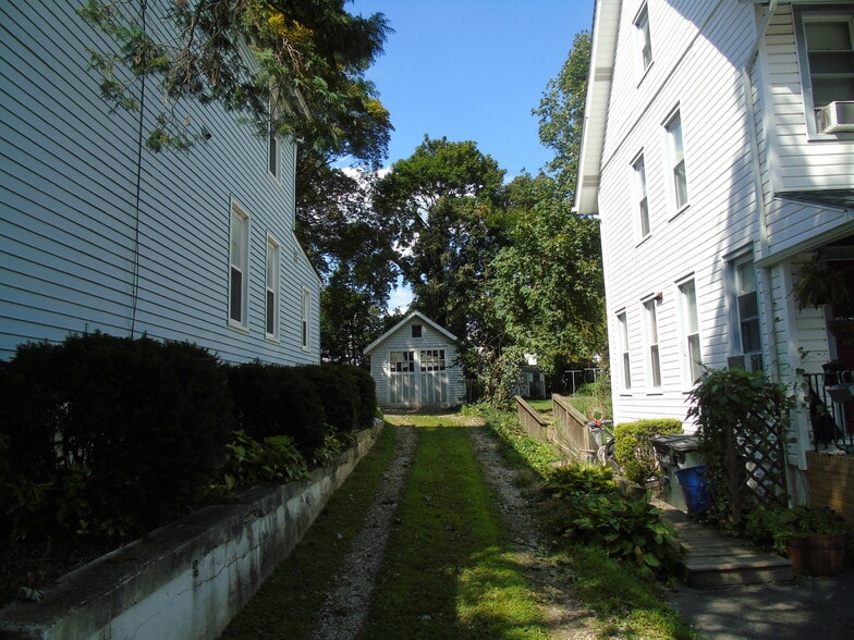 Backyard Parking access - 715 Stokes Ave