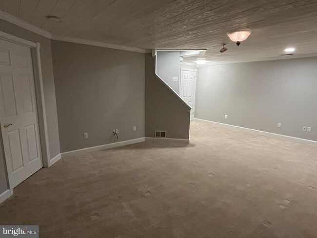 Building Photo - 14223 Brenham Dr