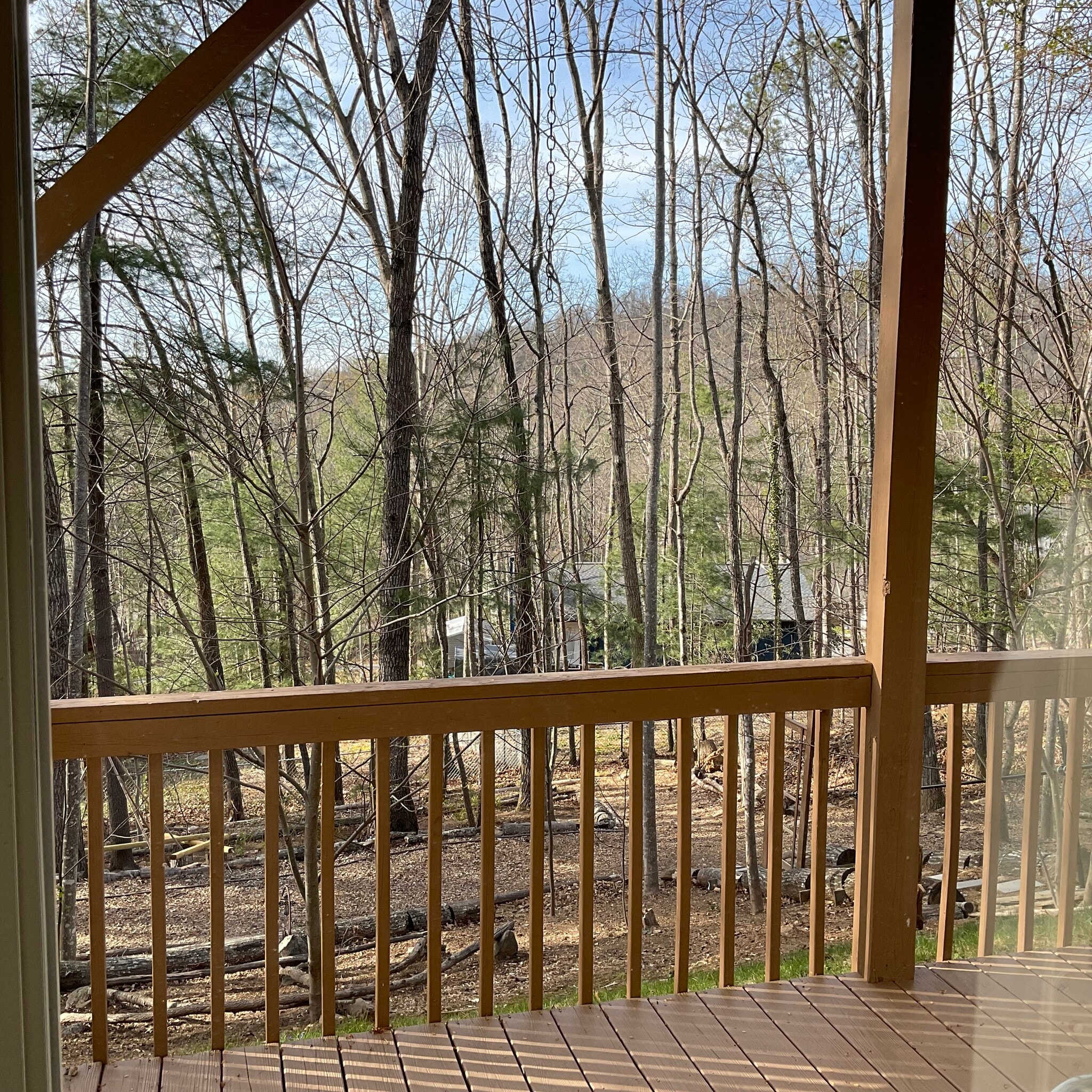 Building Photo - 10 Hillsboro Dr