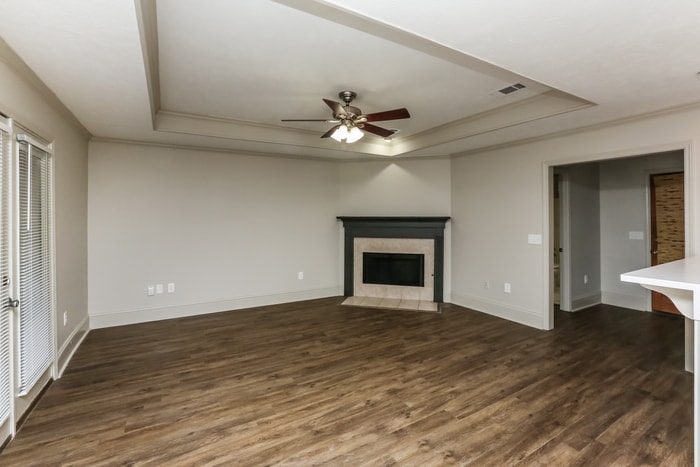 Building Photo - 144 Chestnut Dr