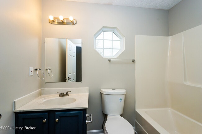 Building Photo - 7703 Texlyn Ct
