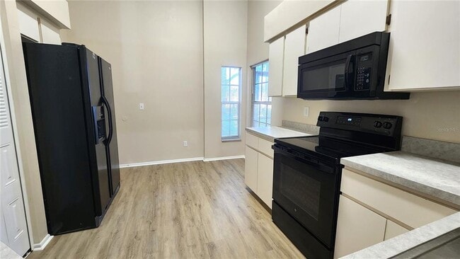 Building Photo - 1633 Elk Spring Dr