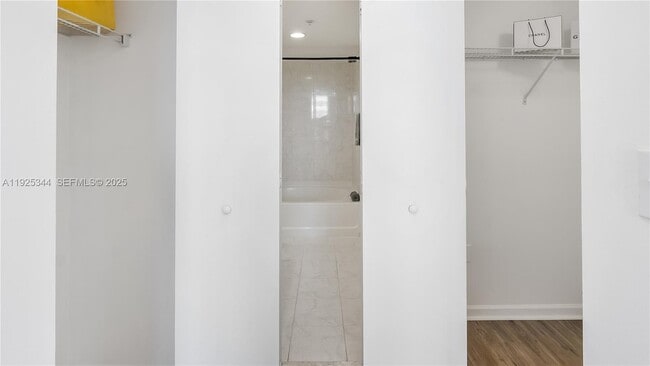 Building Photo - 18800 NE 29th Ave