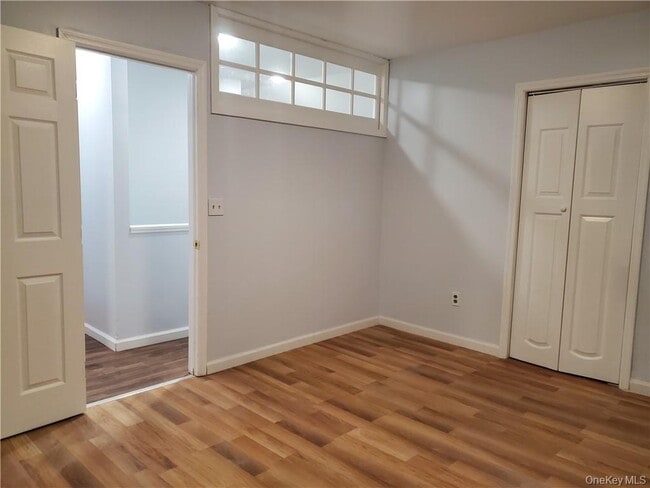 Building Photo - 24 Orange Ln