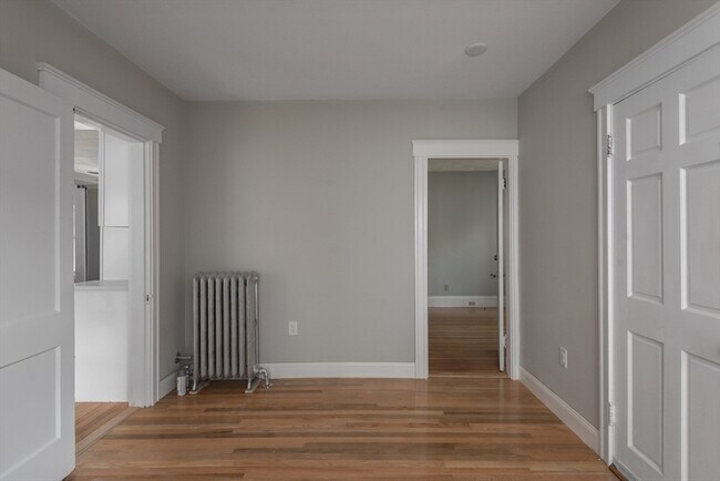 Building Photo - 112 Brush Hill Rd