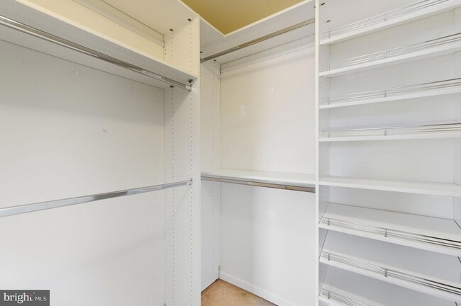 Building Photo - 21369 Sawyer Square