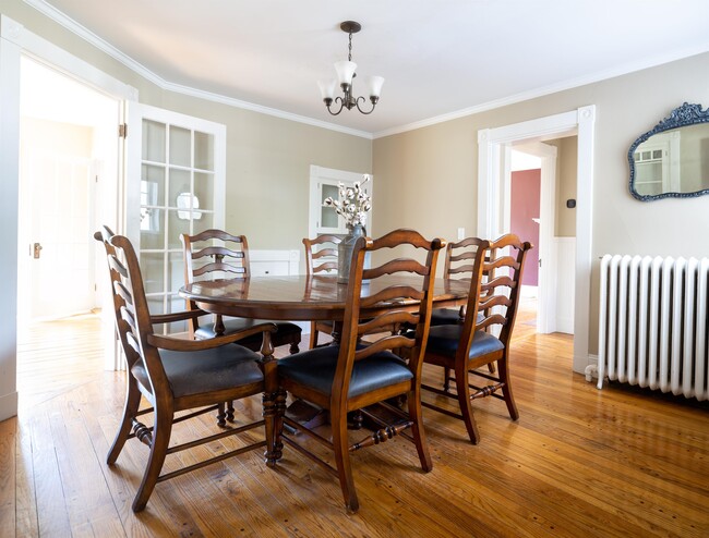 Building Photo - 37 Main Rd N