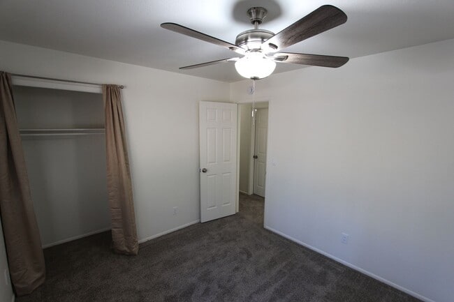 Building Photo - 3 Bed, 2 Bath Cabin Home with Fenced Backyard & Balcony | Kachina Village