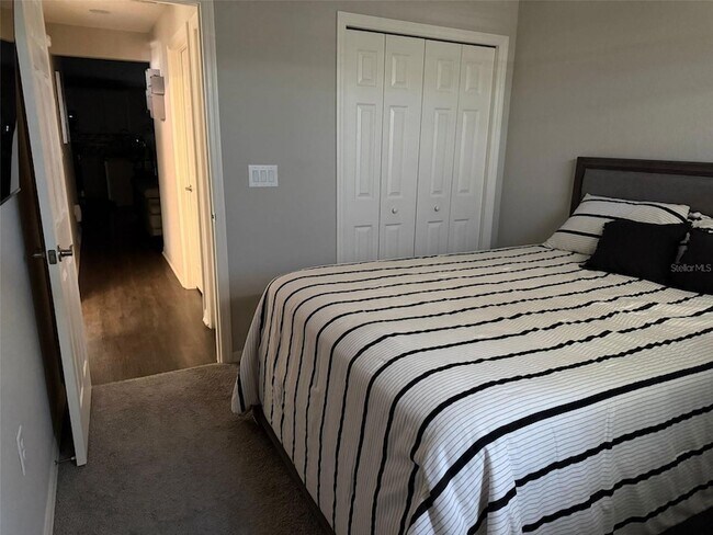 Building Photo - 1046 Tropea Ln