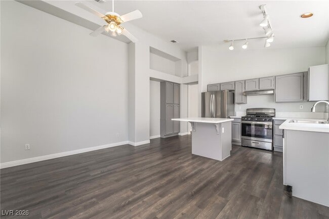 Building Photo - 1734 Talon Ave