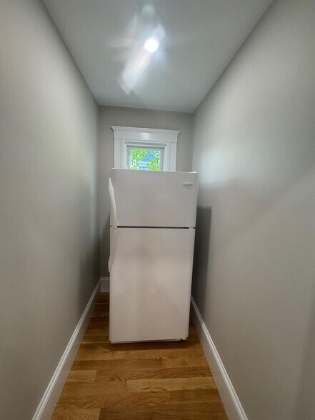 Building Photo - 15 Belmont Sq