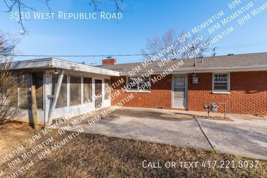 Building Photo - 3510 W Republic Rd