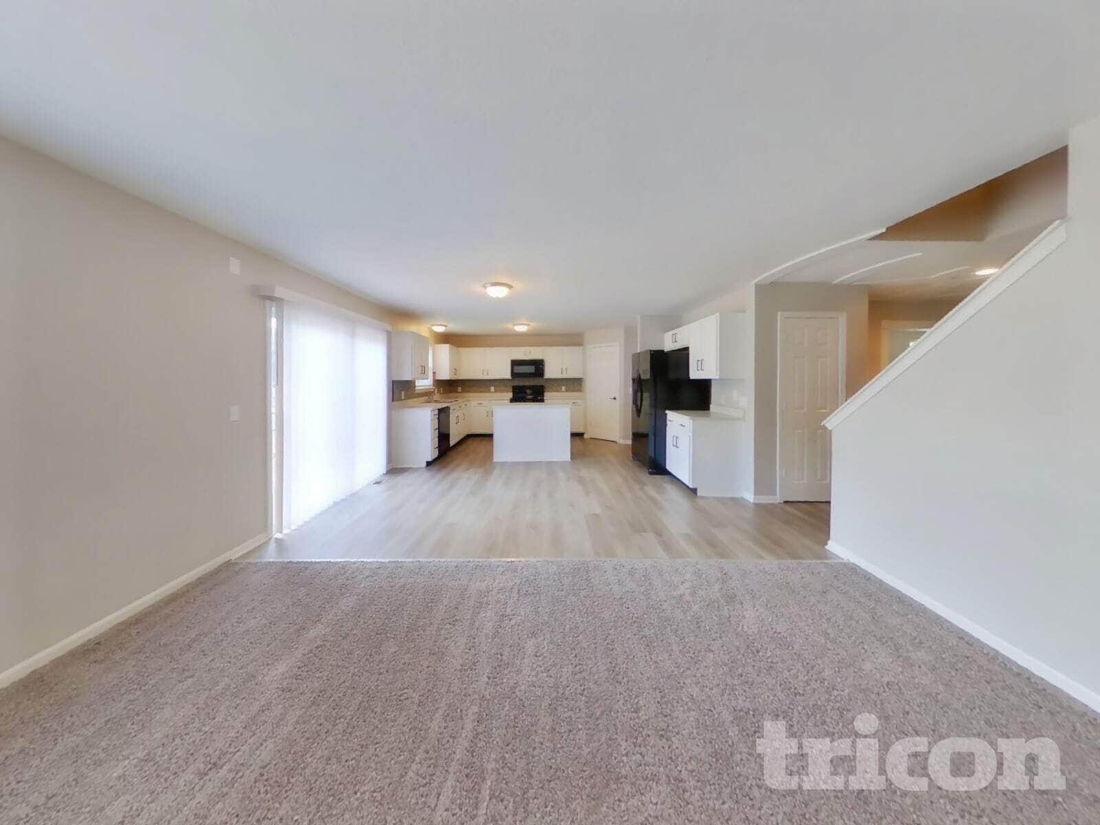 Building Photo - 6612 Smithfield Dr