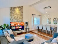 Building Photo - 6505 Skyfarm Dr