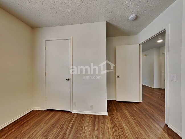 Building Photo - 6735 Ambercrest Drive