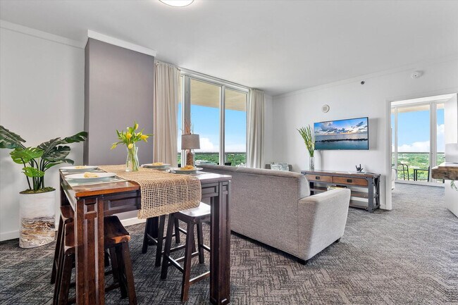 Primary Photo - 2889 McFarlane Rd