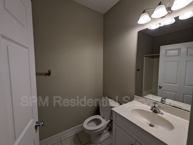 Building Photo - 5334 Christian Dr