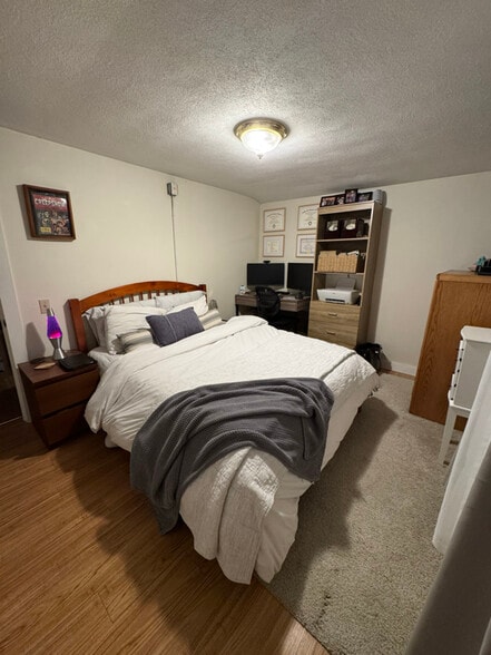 Building Photo - 503 Wood St