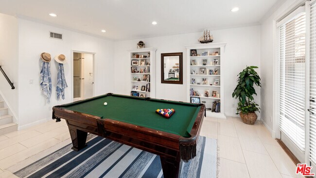 Building Photo - 126 Westwind Mall