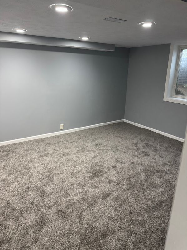 Building Photo - 7722 Park Dr
