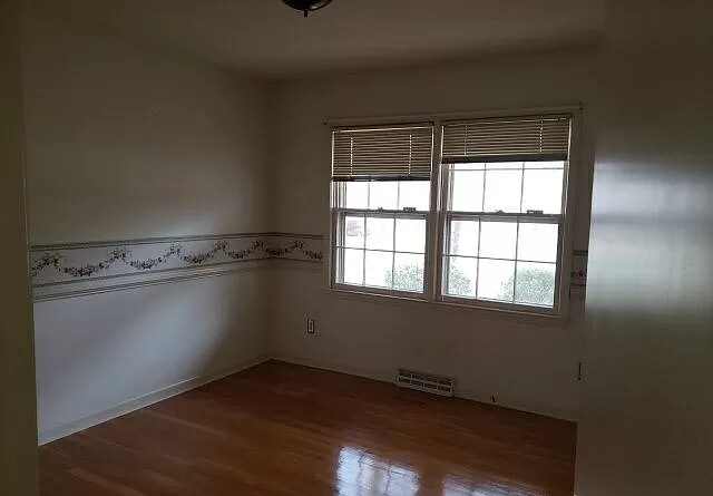 Building Photo - 280 Yeatts Rd