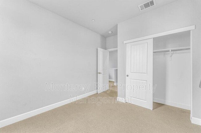 Building Photo - 589 Rosa Monte Wy