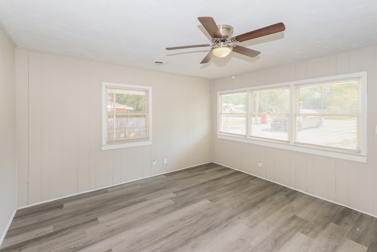 Building Photo - 1676 Hurley Cir