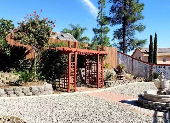 Building Photo - 15120 Ficus St