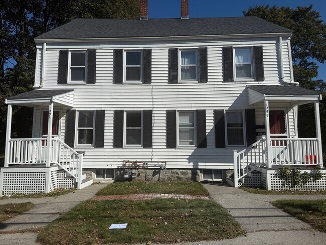 Building Photo - 1291 Pleasant St