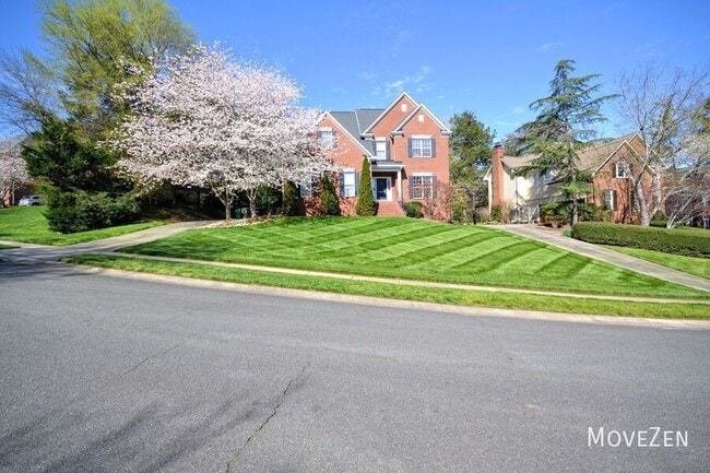 Building Photo - 10516 Rougemont Ln