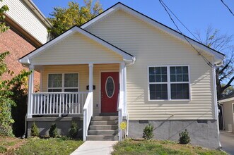 Building Photo - Pink Star- Pre-Leasing Now for the Fall Se...