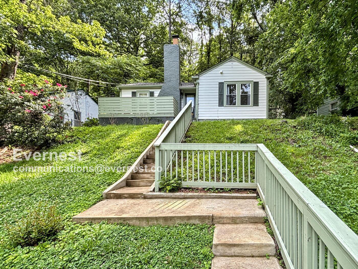 Building Photo - 4422 Edelweiss