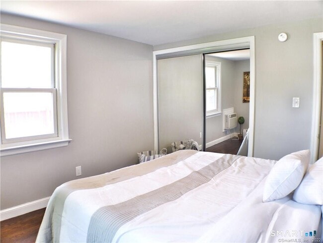 Building Photo - 70 Whitney Rd