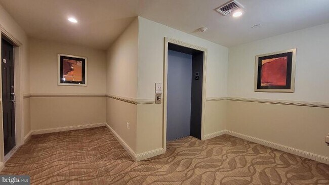 Building Photo - 9486 Virginia Center Blvd