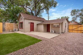 Building Photo - Carriage House near Downtown Pueblo!